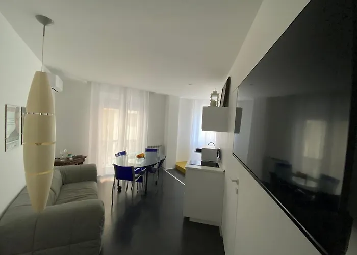 Apartment Casa Genia A Due Passi Dal Teatro Greco *